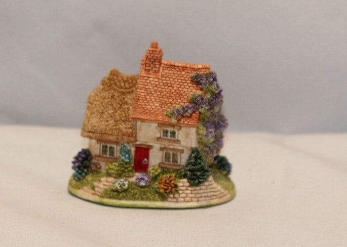 LILLIPUT LANE COTTAGE 1999 FINDERS KEEPERS L2296